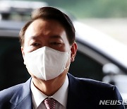 윤 대통령 '대통령실 출근'