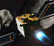 지구 방위 우주선 '다트', 내일 소행성과 충돌 실험