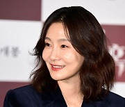 영화 '미혹'으로 돌아온 박효주, '빛나는 미소' [사진]