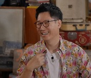 지석진 "반바지 뒤집어 입고 멋진 척 인사..아직도 부끄러워" (여행의 맛)