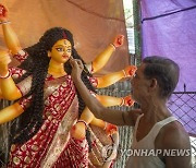 BANGLADESH BELIEF DURGA PUJA FESTIVAL