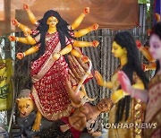 BANGLADESH BELIEF DURGA PUJA FESTIVAL