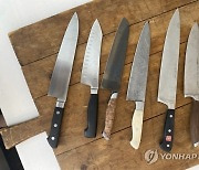 Food-KitchenSmarts-Knives