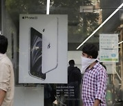 애플, 인도에서 아이폰14 조립.. 탈중국 돌입