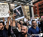 '히잡 미착용' 죽음에 뉴욕 시민들 이란 정부 규탄