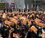 "타결이냐, 결렬이냐"..경기도 버스노사, 총파업 앞두고 29일 최종협상