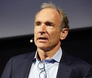 Tim Berners-Lee wins Seoul Peace Prize for promoting data sovereignty