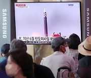 합참 "北, 동해상으로 탄도미사일 발사".. 이번주만 세번째(상보)