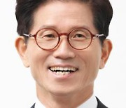 尹정부 첫 경사노위 위원장에 김문수 전 경기지사 [프로필]