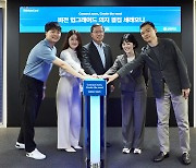 신한카드, 창립 15주년..임영진 사장 "일류 플랫폼기업으로 거듭날것"