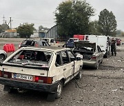 러, 우크라 자포리자 민간인 호송차량 공격..23명 사망