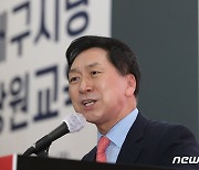 '당심' 잡기 나선 김기현·안철수..이재명에 날세운 유승민(종합)