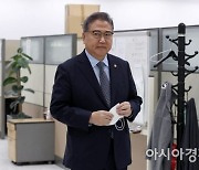 박진, 야당 '외교참사·비속어' 논란에 정면 반박