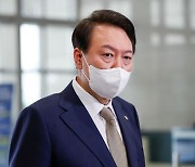 尹대통령 "박진 장관 해임건의 받아들이지 않는다"