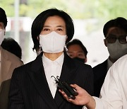 검찰, '10억 수수' 이정근 전 민주당 사무부총장 구속