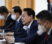 민주당, 박진 해임안 거절한 尹에 "민심 거역..참담하다"