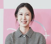 김인하 PD, 반가워요~ (핑크 라이)[DA포토]
