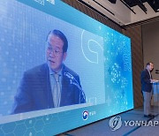 권영세 장관, "북한 주민 보호 위해 도움의 문 활짝 열어놓을 것"