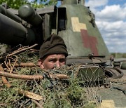러시아군, 우크라 동부에서 포위되자 병력 철수