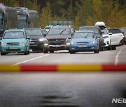 핀란드 "러시아 국경에 장벽 설치 검토"