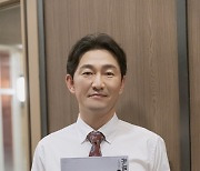 '유니콘' 허준석, 서늘함→의뭉스러움→하찮음 '3단 변주'