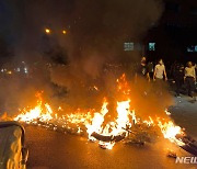 스웨덴 경찰, 반이란 시위대 폭력 조짐에 고무탄 발사해 강제해산