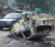 INDONESIA-MALANG-FOOTBALL MATCH-STAMPEDE-CLASH-CASUALTIES