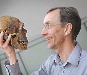 [2022 노벨상] "고대인류에서 오늘날 질병의 차이를 찾았다" 스반테 페보 박사 생리의학상 수상의 의미