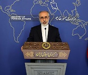 이란 외무부 "한국 내 동결자금 관련 협상 좋은 진전"