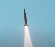 [사진] 국군의날 '전술핵급' 현무 미사일 첫 공개