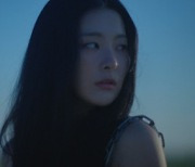 레드벨벳 슬기의 새로운 얼굴, '28 Reasons' MV 티저 공개