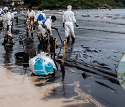 [PRNewswire] 쭐랄롱꼰대학, "해양 기름 누출 청소하는 미생물 바이오 제품" 출시