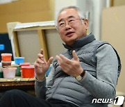 '벌집 작가' 김태호 화백 별세..향년 74세