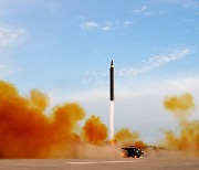 '4500km' 최대 사거리 쏜 北.."ICBM 고도화, 7차 핵실험 가능성"