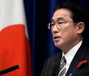 북한 탄도미사일 5년만에 일본 열도 통과..기시다 "폭거, 강하게 비난"