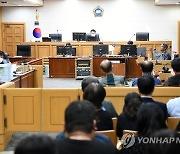 '사상 검증' 고초 4·3 희생자 재심 무죄 판결에 환영 잇따라