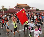 베이징 마라톤대회 3년 만에 재개.."방역 통제 완화 신호?"