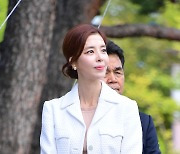 [현장포토] "아, 강수연 선배님"..김규리, 촉촉한 눈망울