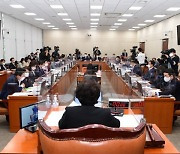 민주 "尹 어린이집 발언은 보육참사" vs 국힘 "침소봉대 말라"