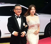 [포토] 김의성-이채영, '다정한 모습으로~' (27th BIFF)