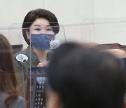 행안위 국감 이틀째 여야 충돌..전날 '윤석열 정부 거짓말' 이어 오늘은 '이재명 기소' 발단