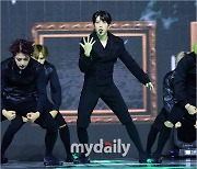 [MD포토] 킹덤 단 '리더의 카리스마'