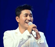 코요태 김종민,'부드러운 미소' [사진]