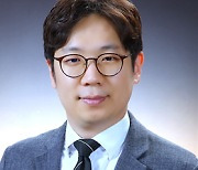 [이달의 과학기술인상] 한정우 POSTECH 교수.."계산화학으로 고성능 나노촉매 개발"