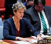 北 미사일 도발에 유엔 안보리서 발언하는 英 유엔 대사