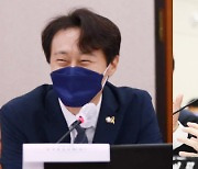 이탄희 "70일 전에 질문했는데" 한동훈 "사전 질문지 주고 질문하라"[국감 2022]