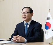 [특별기고] 전쟁특수를 누리는 북한..동부전선 이상없다!