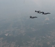 北, 전투·폭격기 12대 공대지 사격..南 F-15K 등 30대 대응