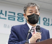 어깨 무거운 정완규 여신협회장.. '카드수수료' 제도 손질할까