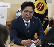 '취임 100일' 김경학 제주도의회 의장